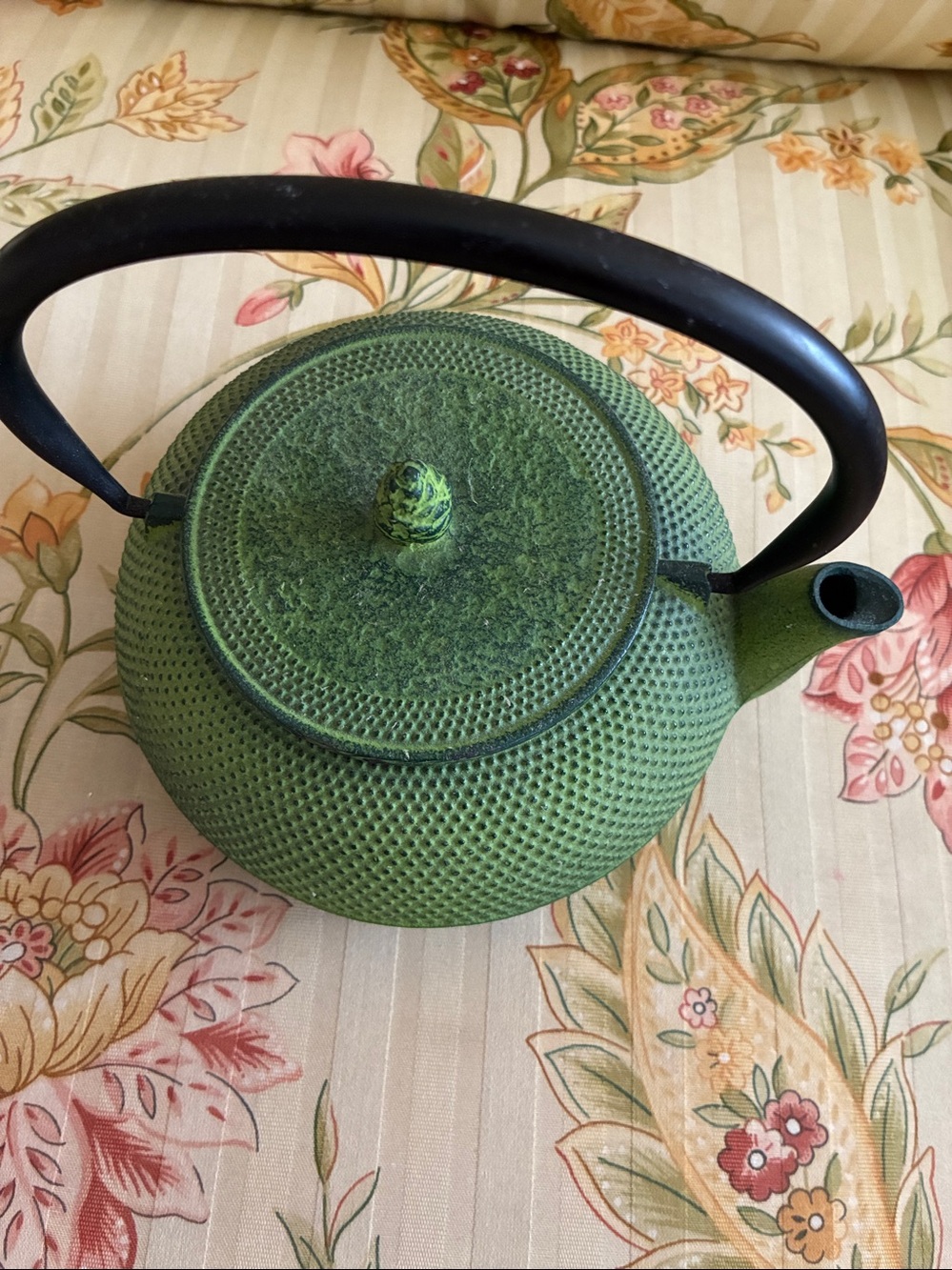 Japanese Cast Iron Tea Pot With Basket NEW - Picture 2 of 8
